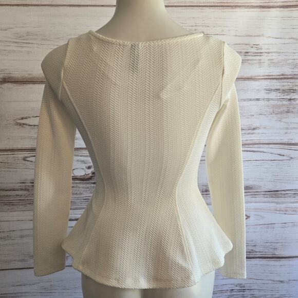 H&M Divided Textured Off White Long Sleeve Peplum Top sz XS - Picture 2 of 6